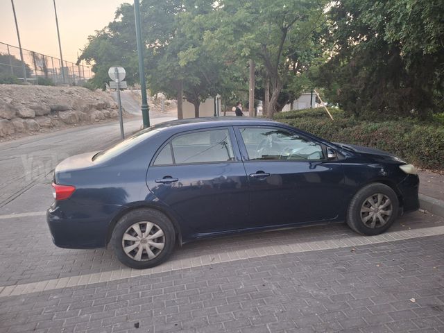 טויוטה קורולה