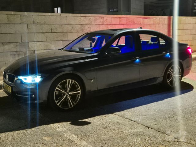 מודעת רכב ב מ וו סדרה 3