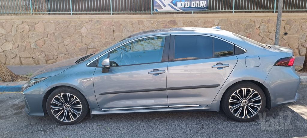 טויוטה קורולה