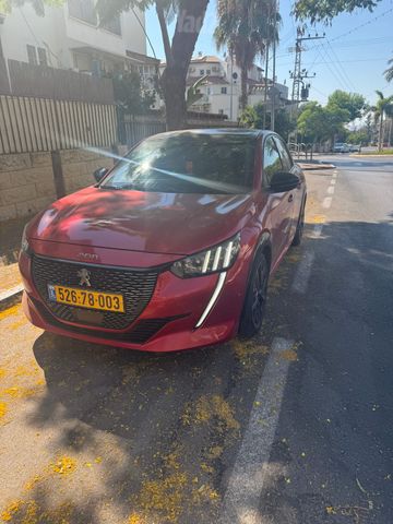 פיג'ו 208