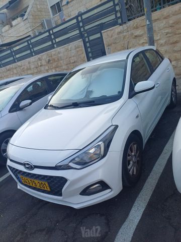 מודעת רכב יונדאי i20