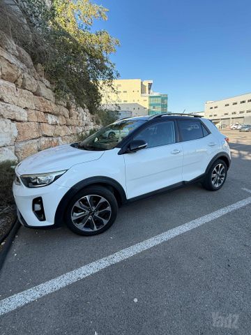 קיה סטוניק