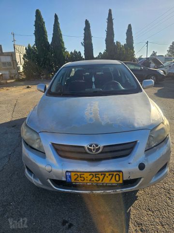 טויוטה קורולה