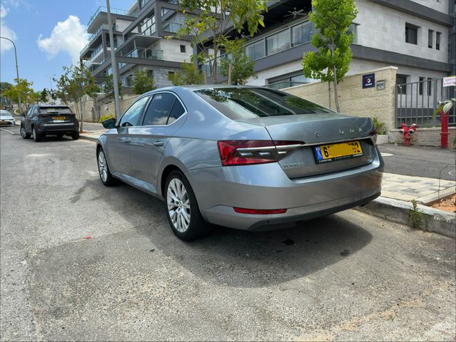 סקודה סופרב