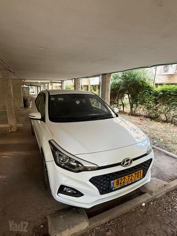 יונדאי i20