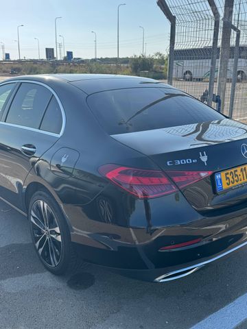 מרצדס-בנץ C-class