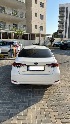 טויוטה קורולה