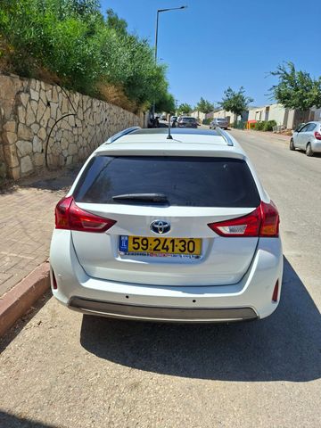 טויוטה אוריס