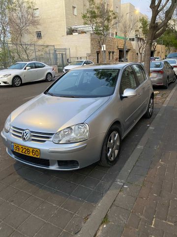 פולקסווגן גולף