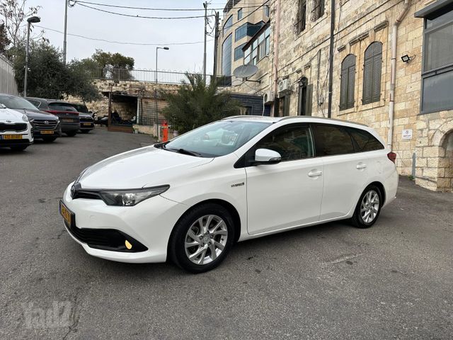 טויוטה אוריס