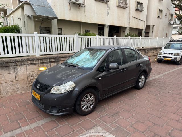 סוזוקי SX4
