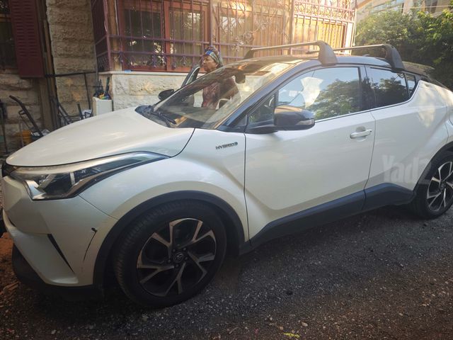 טויוטה C-HR