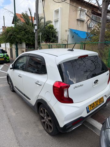 קיה פיקנטו