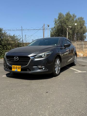 מאזדה 3
