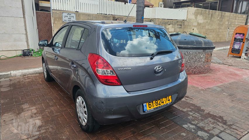 יונדאי i20