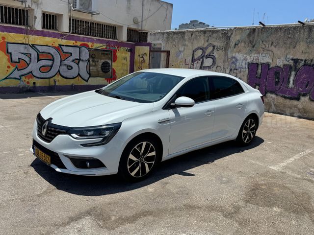 רנו מגאן