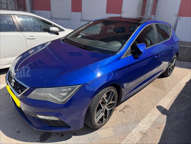 מודעת רכב סיאט לאון