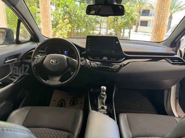 טויוטה C-HR