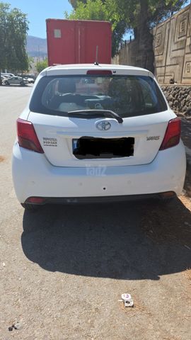 טויוטה יאריס