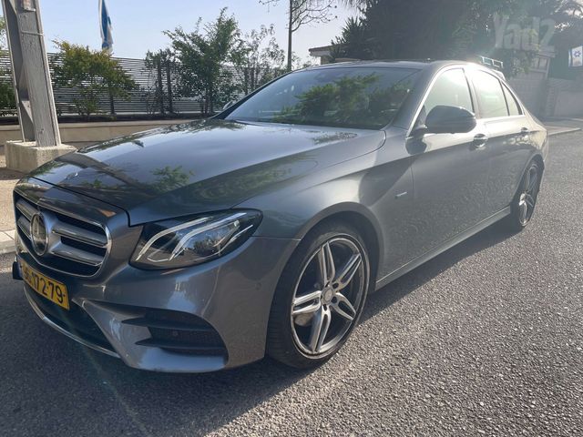 מרצדס-בנץ E-class