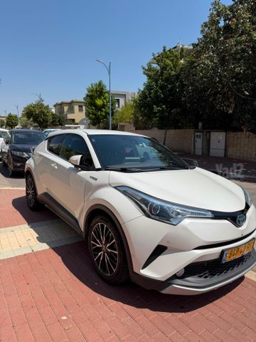 טויוטה C-HR