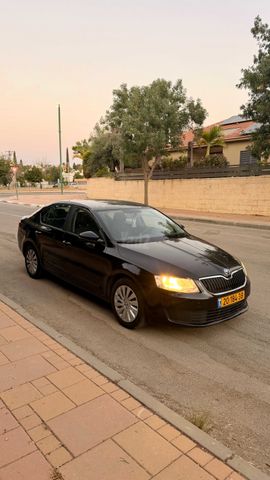 סקודה אוקטביה