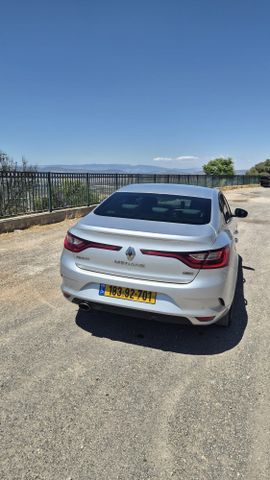 רנו מגאן