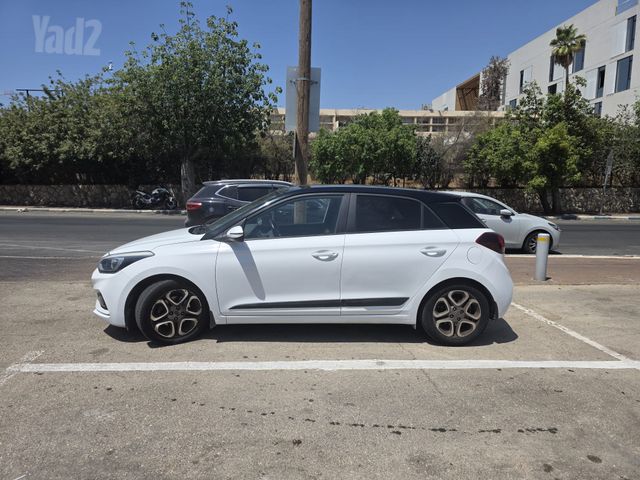מודעת רכב יונדאי i20
