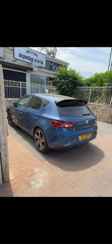 מודעת רכב סיאט לאון