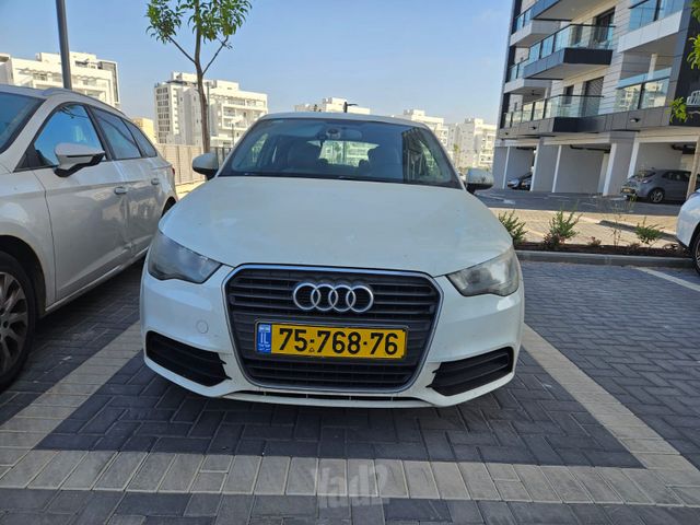 מודעת רכב אאודי A1