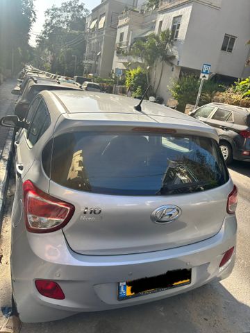 יונדאי i10