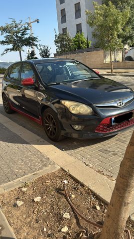 יונדאי i30