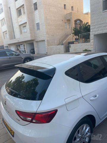 סיאט לאון