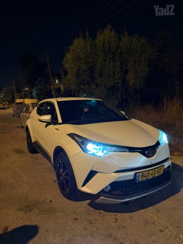 טויוטה C-HR