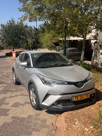 טויוטה C-HR