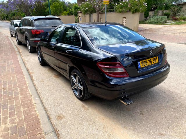 C-class Classic C 200 אוט׳ דיזל 2.1 (136 כ״ס)