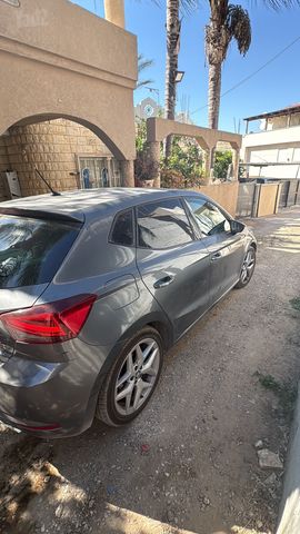 סיאט איביזה