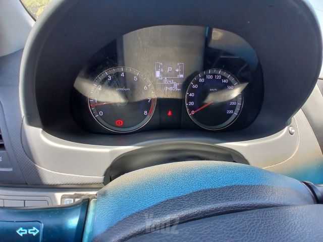 יונדאי אקסנט i25