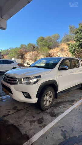 טויוטה היילקס
