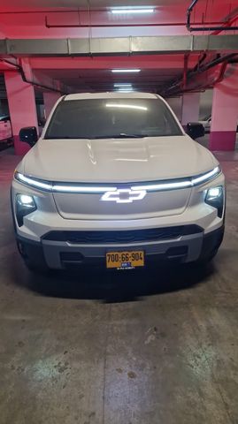 סילברדו EV LT חשמלי אוט׳ (645 כ״ס)