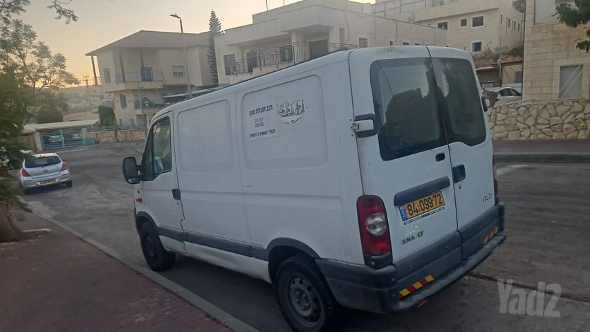 רנו מאסטר