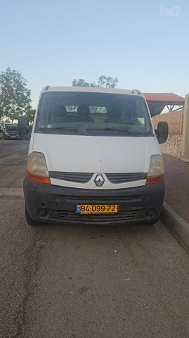 רנו מאסטר