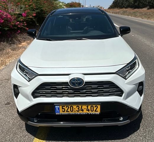 מודעת רכב טויוטה RAV4