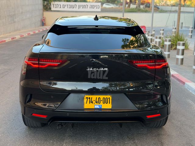 מודעת רכב יגואר I-Pace 1