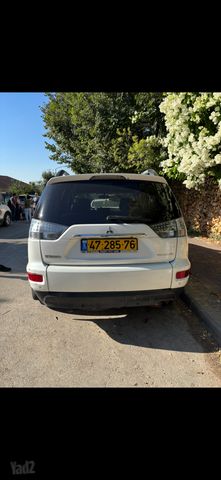 מיצובישי אאוטלנדר