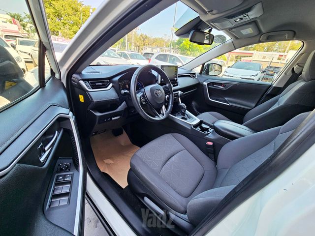 טויוטה RAV4