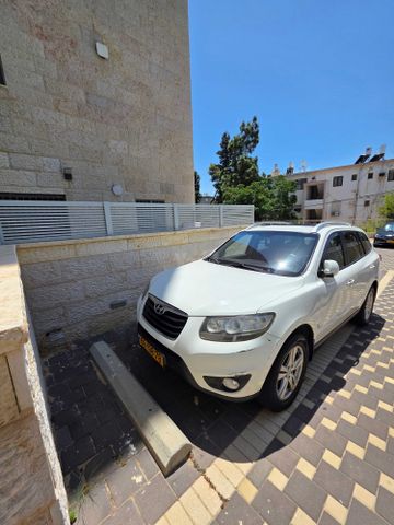 יונדאי סנטה פה