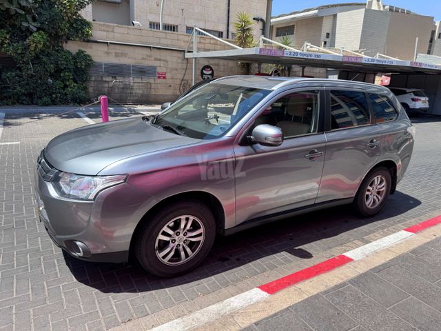 מודעת רכב מיצובישי אאוטלנדר