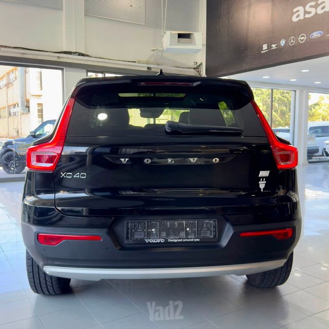 וולוו XC40