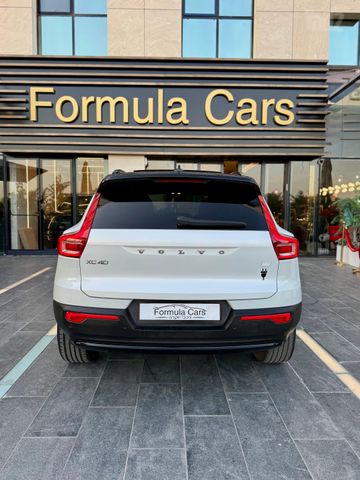 וולוו XC40